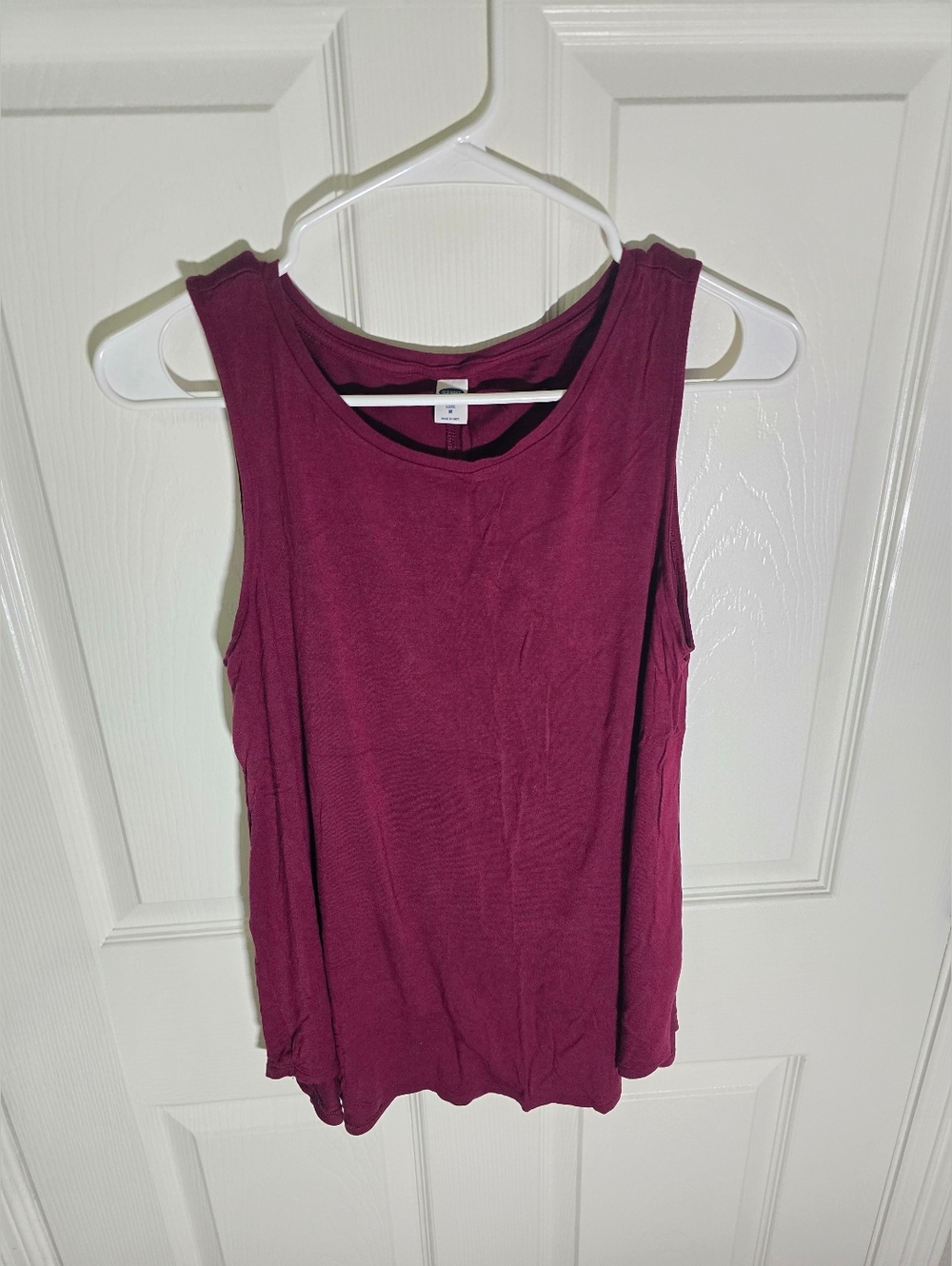 Old Navy Womens Maroon Luxe Rounded Hem Tank Top Medium